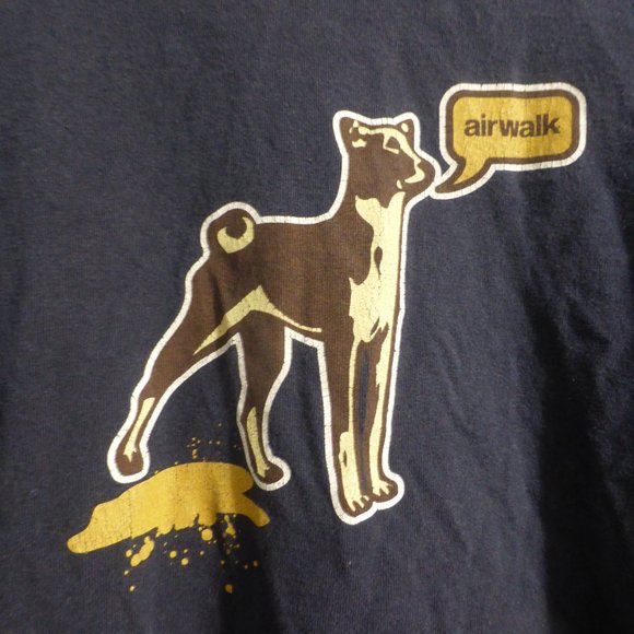 AIRWALK, short sleeve t-shirt, navy with design on front and print on back, EUC - Picture 3 of 11